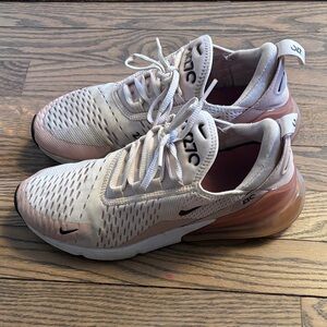 Nike Air Max 270 Sneakers in Cream and Pink
